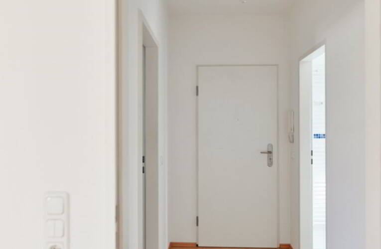 Jakie drzwi wewnątrzklatkowe są najlepsze do mieszkania w bloku?
